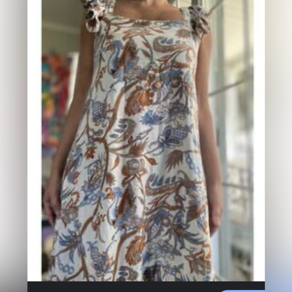 House of Harlow 
Sz XL